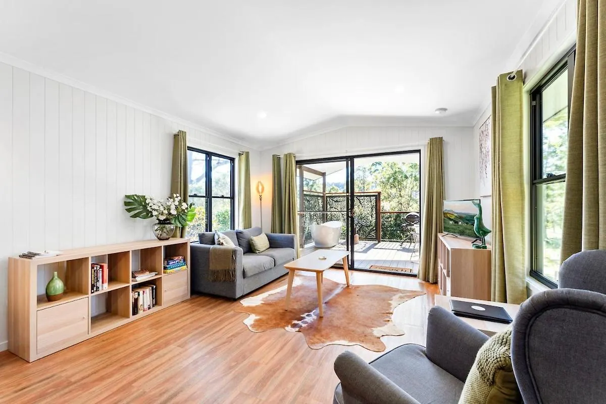 Villa Romance Awaits At Down At The Dale Studio Conondale